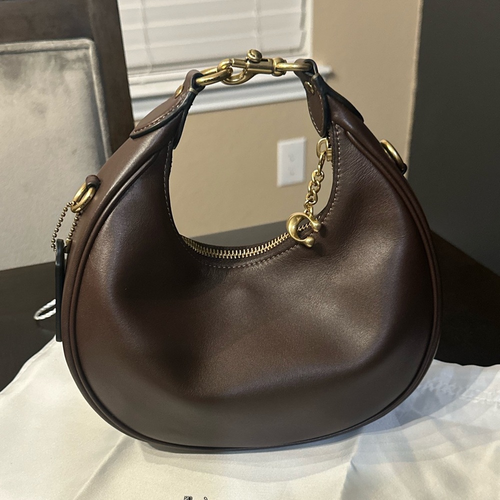 Coach Jonie 22 Maple